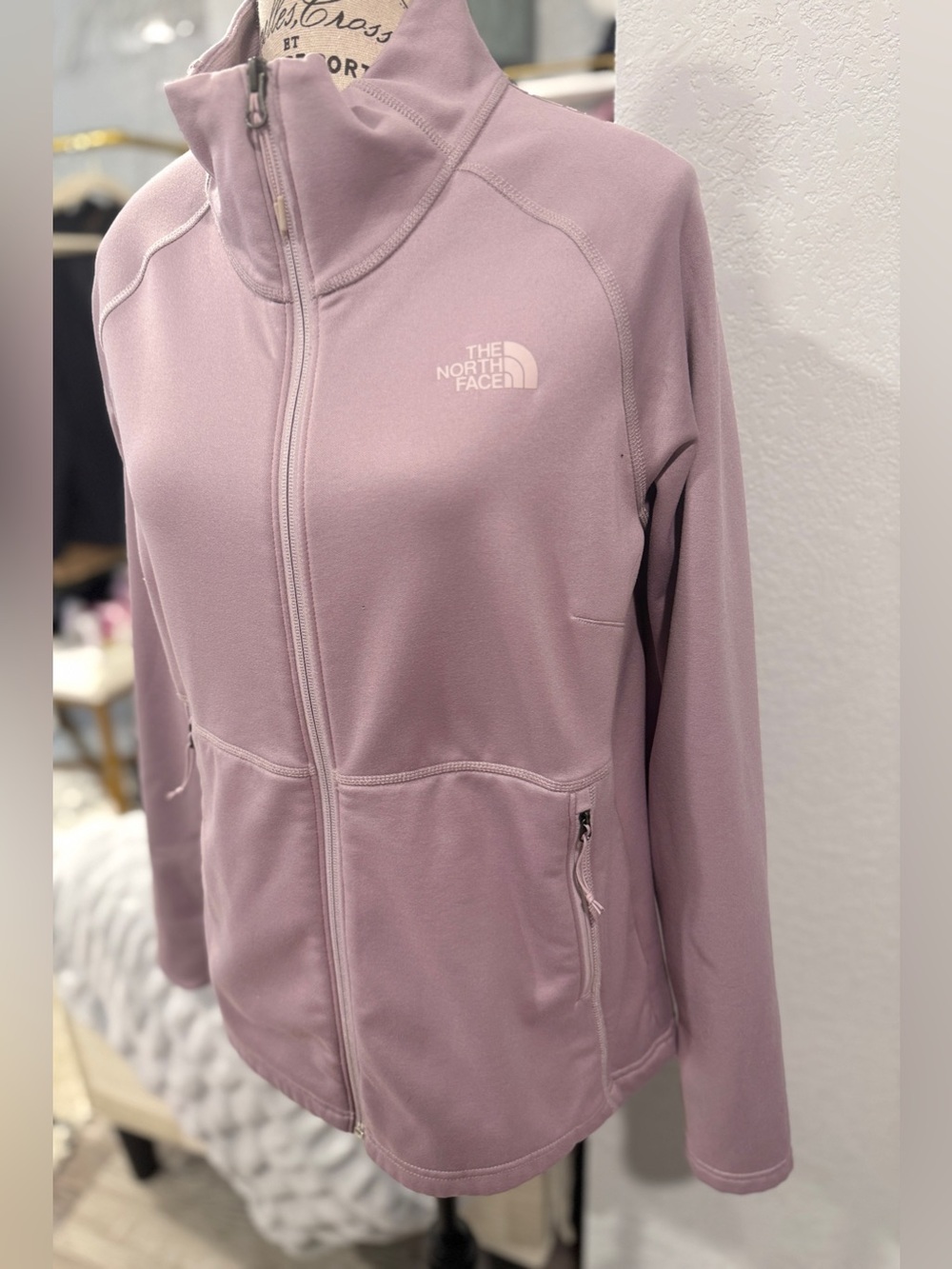 The North Face Women’s Large Pink Full Zip Fleece Jacket Outdoor Hiking - Picture 3 of 10